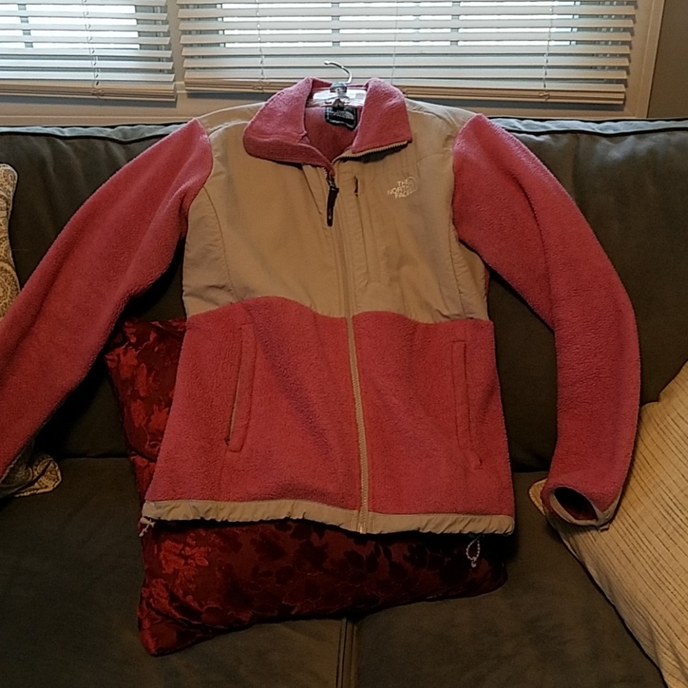 Womens Northface jacket